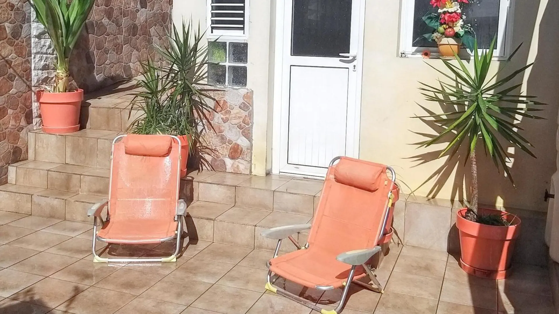 Appartamento Studio De Charme A Bouillante 100 M² Vue Sur Mer Et Montagnes